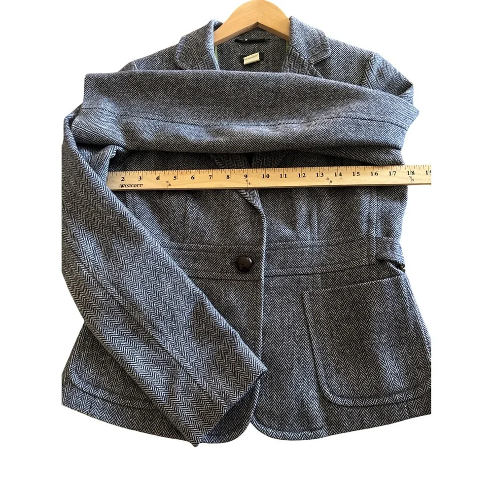 J. Crew Women's Wool Herringbone Blazer Jacket with Embroidered Detail Size 6 - Picture 3 of 12